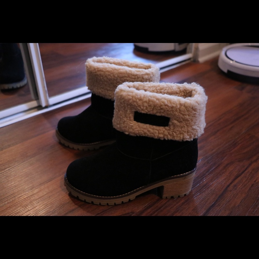 Spirited Jungle Boots NEVER WORN